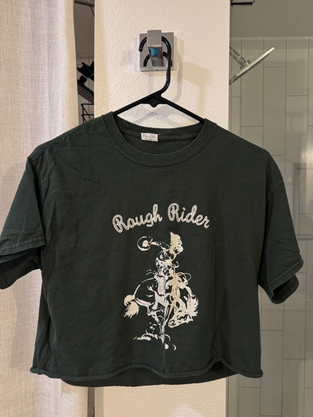 Brandy Melville Dark Green Graphic Crop Tee